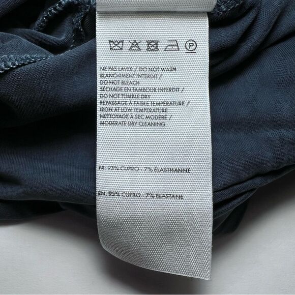 Jacquemus Le T-Shirt Espelho in Blue - Picture 7 of 7